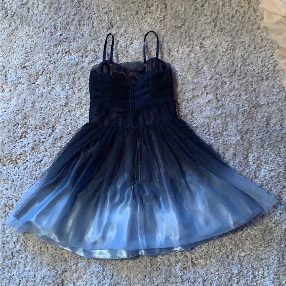 Used dress - Picture 2 of 4